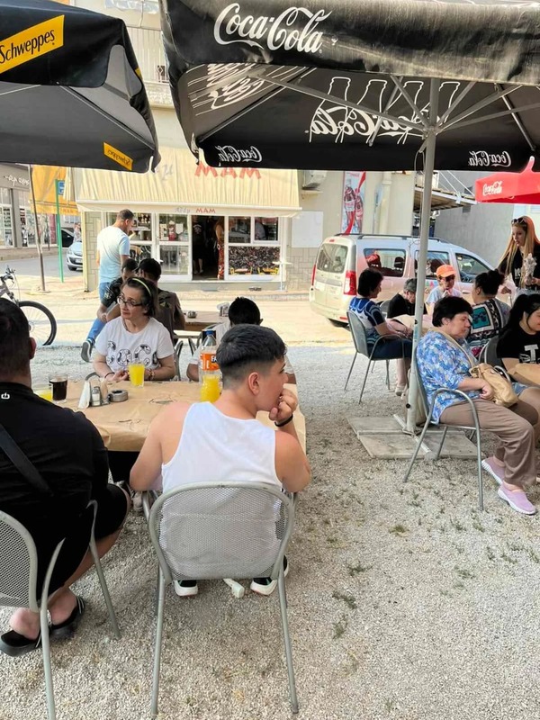 Βόλτα για φαγητό 